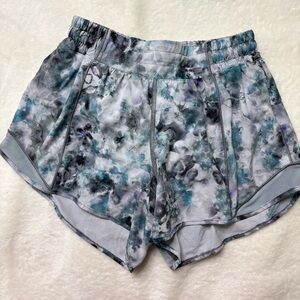 Lululemon Tie-Dye Running Shorts – Size 4